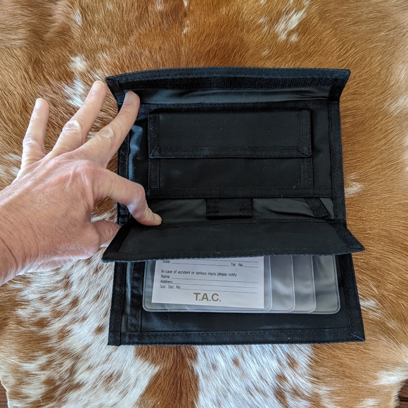 Vintage NWOT Hook and Loop Wallet - Picture 4 of 5